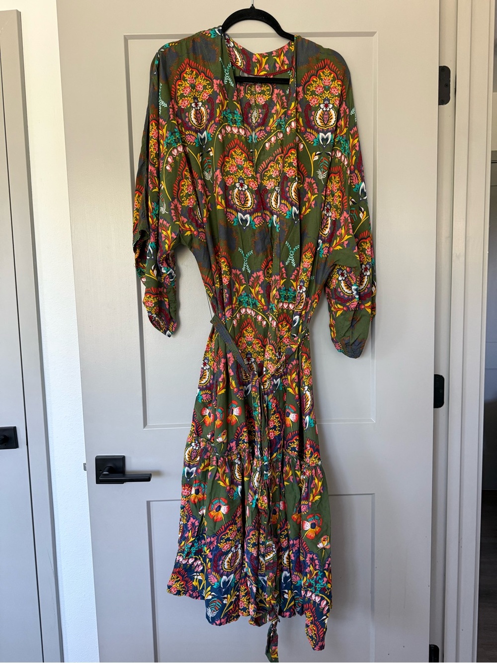 Anthropologie Emmanuelle Maxi Tiered Boho Robe with Multicolor Blooms Size M/L - Picture 3 of 13
